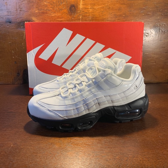 Nike Shoes - Nike Air Max 95 SE Women’s White/Black